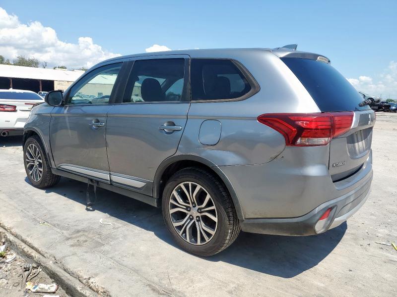JA4AZ3A34JZ058141 - 2018 MITSUBISHI OUTLANDER SE 银色 照片 2