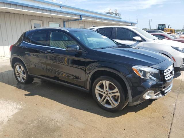 WDCTG4EBXKJ583050 - 2019 MERCEDES-BENZ GLA 250 Negro foto 4