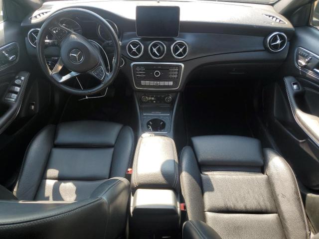 WDCTG4EBXKJ583050 - 2019 MERCEDES-BENZ GLA 250 Negro foto 8