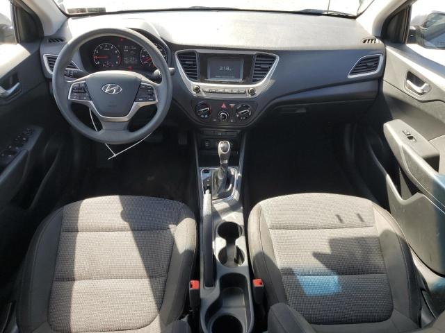 3KPC24A38JE005687 - 2018 HYUNDAI ACCENT SE رمادي صورة 8