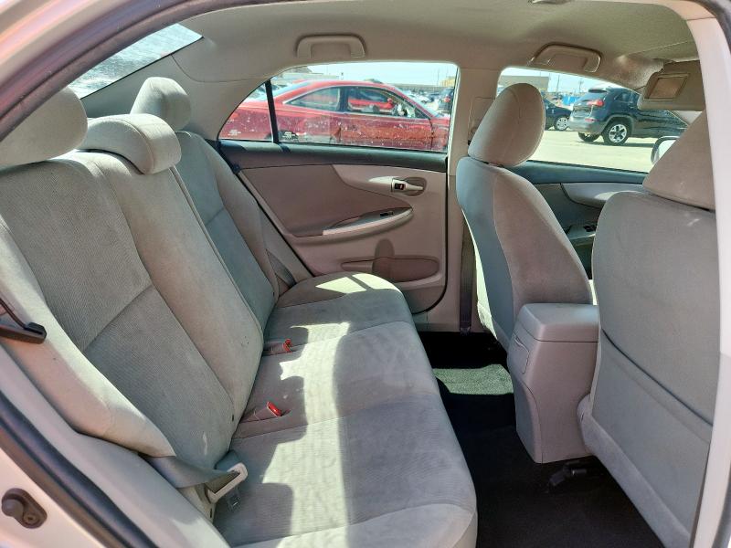 5YFBU4EE0DP088777 - 2013 TOYOTA COROLLA BASE Күміс фото 10