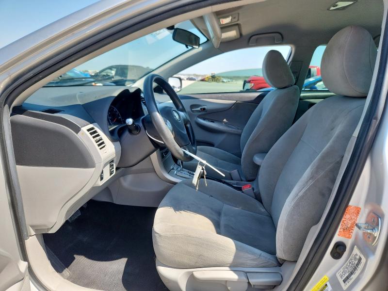 5YFBU4EE0DP088777 - 2013 TOYOTA COROLLA BASE Күміс фото 7