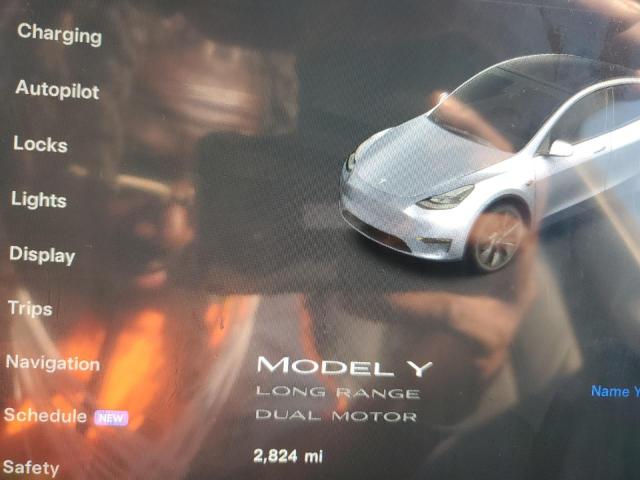 7SAYGDEE3RA302259 - 2024 TESLA MODEL Y GRAY photo 9
