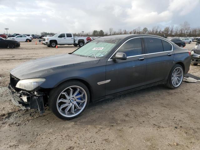 WBAKA4C55BC612732 - 2011 BMW 740 I GRAY photo 1