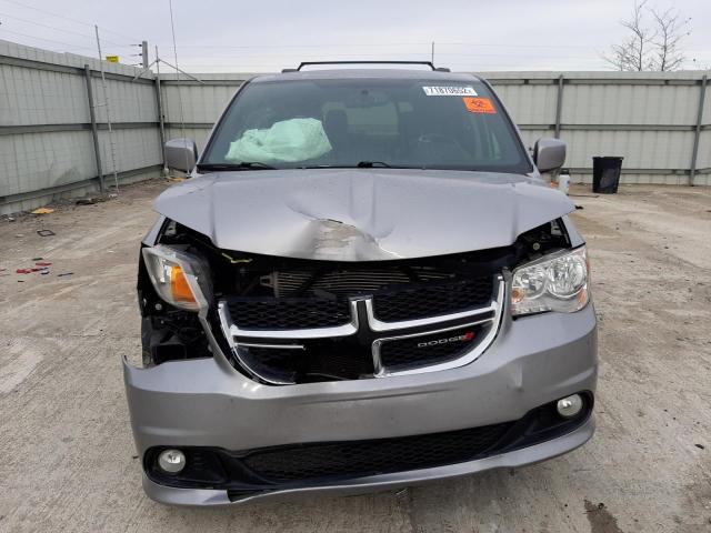 2C4RDGCG3HR747073 - 2017 DODGE GRAND CARA SXT SILVER photo 5