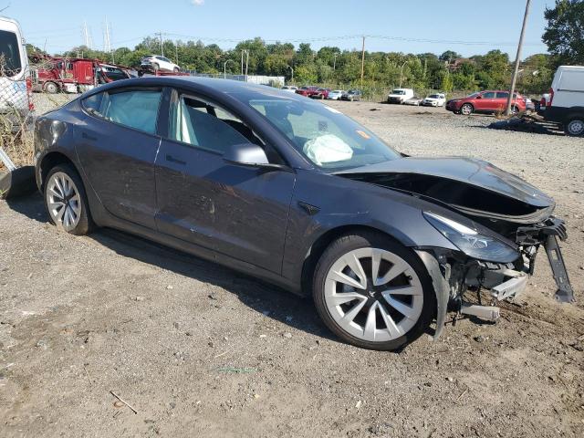 5YJ3E1EA9NF287353 - 2022 TESLA MODEL 3 GRAY photo 4