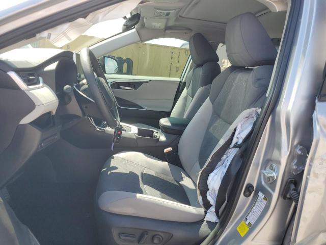 2T3W1RFV9RC254394 - 2024 TOYOTA RAV4 XLE 银色 照片 7