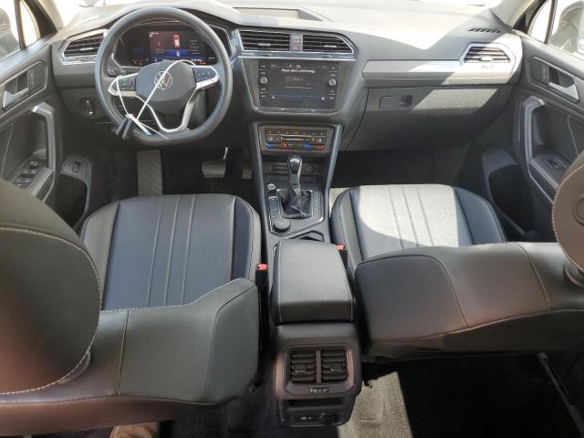 3VV2B7AX2NM073643 - 2022 VOLKSWAGEN TIGUAN SE Սև լուսանկար 8
