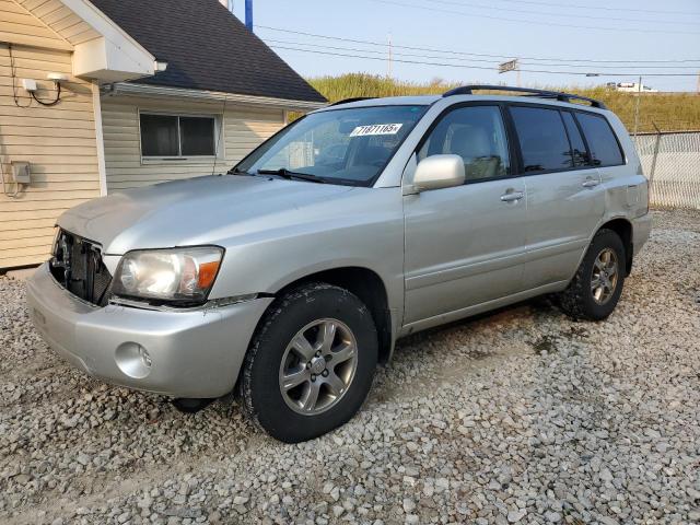 2004 TOYOTA HIGHLANDER BASE, 