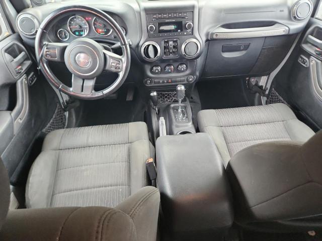 1C4HJWDG1CL197662 - 2012 JEEP WRANGLER U SPORT Srebrny zdjęcie 8