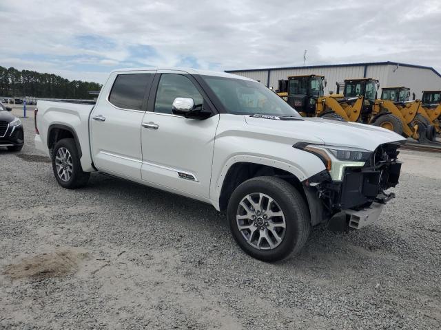 5TFMC5DB4RX052642 - 2024 TOYOTA TUNDRA CREWMAX PLATINUM Blanco foto 4