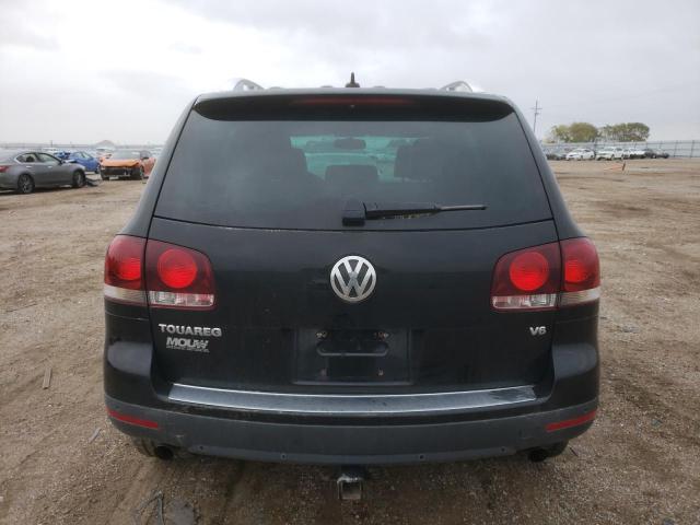 WVGBE77LX9D020499 - 2009 VOLKSWAGEN TOUAREG 2 V6 BLACK photo 6