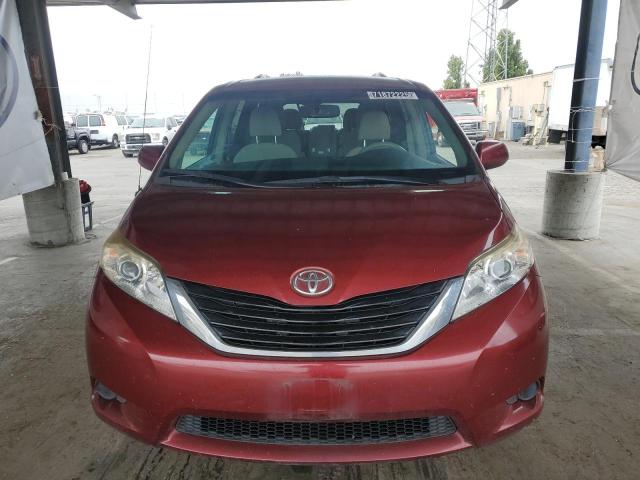 5TDKK3DC3DS397084 - 2013 TOYOTA SIENNA LE Bordo foto 5
