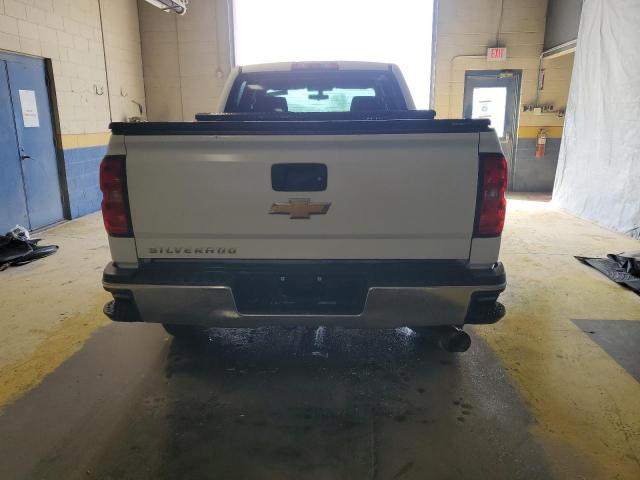 1GC1KUEY6JF172777 - 2018 CHEVROLET SILVERADO K2500 HEAVY DUTY WHITE photo 6