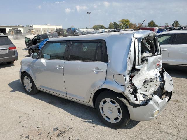 JTLKE50E881013396 - 2008 TOYOTA SCION XB SILVER photo 2