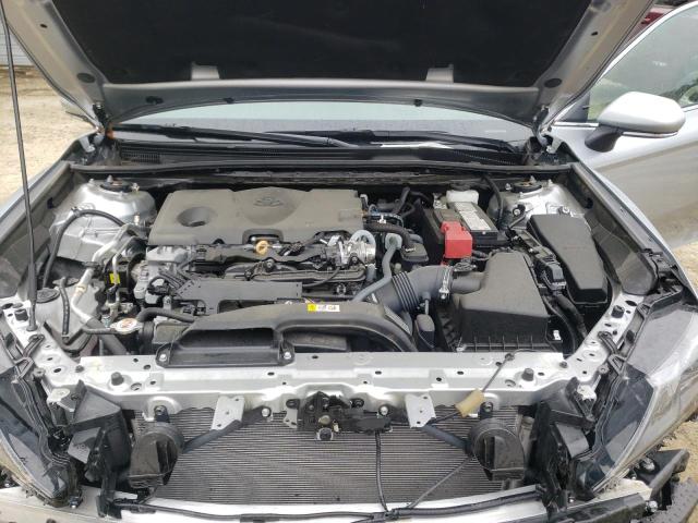 4T1G11AK7RU895800 - 2024 TOYOTA CAMRY SE NIGHT SHADE SILVER photo 11