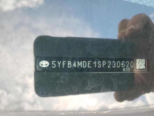 5YFB4MDE1SP230620 - 2025 TOYOTA COROLLA LE SILVER photo 13