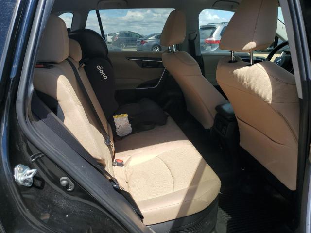 2T3MWRFV6LW079956 - 2020 TOYOTA RAV4 LE BLACK photo 11