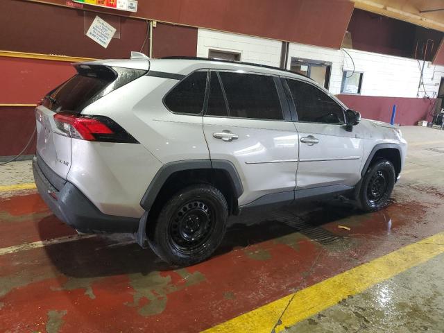2T3F1RFV4KW064510 - 2019 TOYOTA RAV4 LE Gümüş foto 3