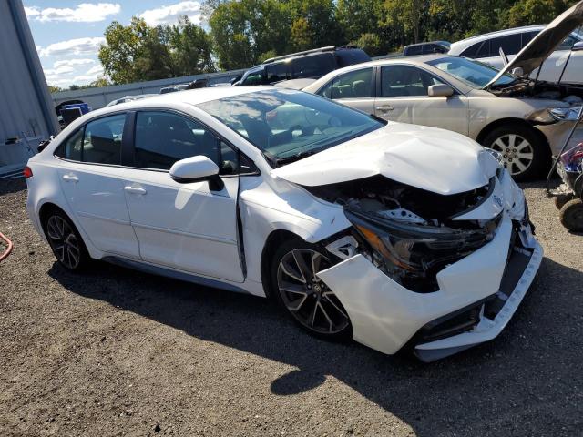 5YFS4RCE7LP023147 - 2020 TOYOTA COROLLA SE WHITE photo 4