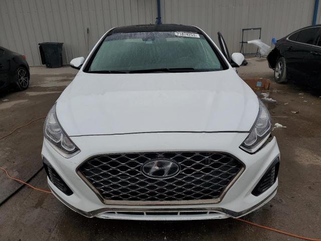 5NPE34AF3KH764552 - 2019 HYUNDAI SONATA LIMITED WHITE photo 5