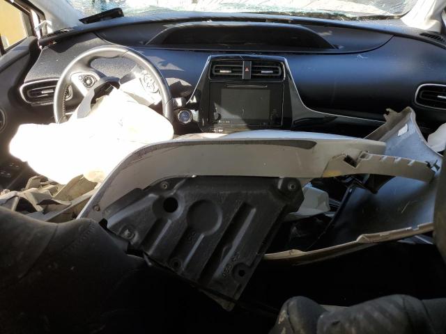 JTDKARFP5J3086002 - 2018 TOYOTA PRIUS PRIM SILVER photo 8