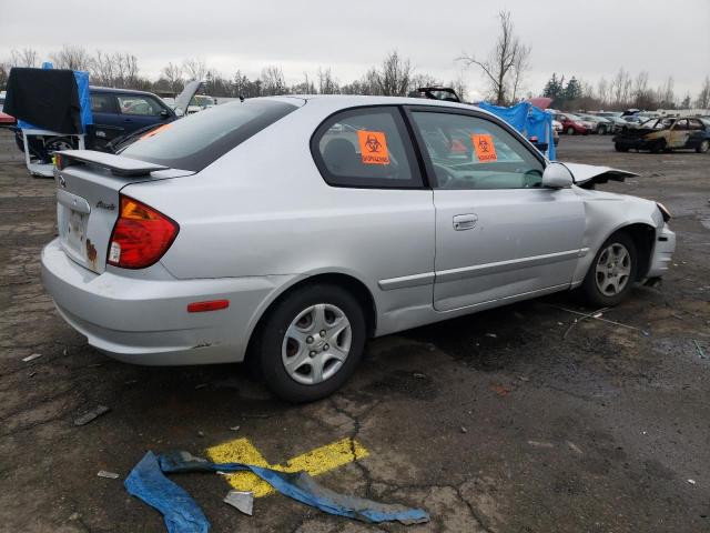 KMHCG35C15U359527 - 2005 HYUNDAI ACCENT GS SILVER photo 3