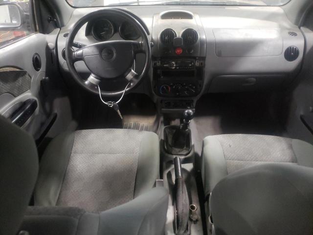 KL1TD62665B369129 - 2005 CHEVROLET AVEO BASE Qara foto 8