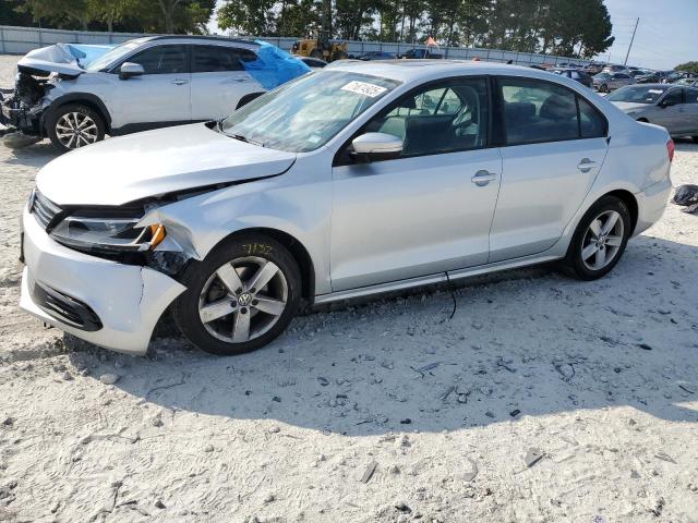 2011 VOLKSWAGEN JETTA TDI, 