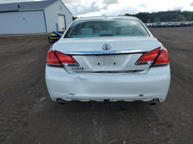 4T1BK3DB3CU455420 - 2012 TOYOTA AVALON BASE Beyaz fotoğraf 6