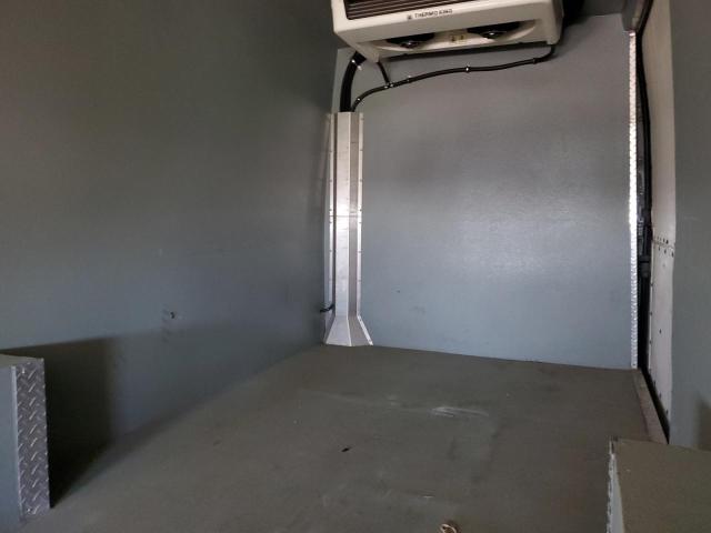 3C6TRVDG7JE100894 - 2018 RAM PROMASTER 2500 HIGH WHITE photo 11