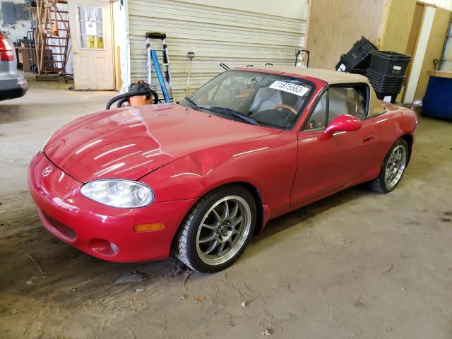 JM1NB353020228202 - 2002 MAZDA MX-5 MIATA BASE RED photo 1