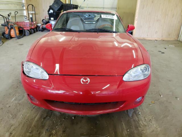 JM1NB353020228202 - 2002 MAZDA MX-5 MIATA BASE RED photo 5
