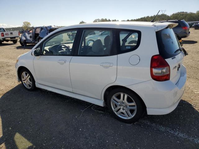 JHMGD37677S061809 - 2007 HONDA FIT S WHITE photo 2