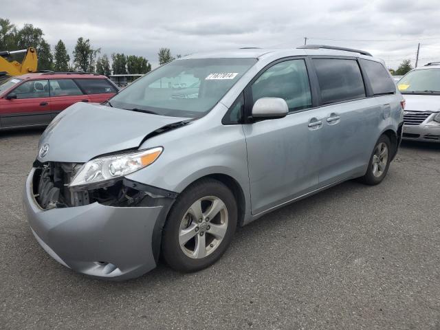 2015 TOYOTA SIENNA LE, 