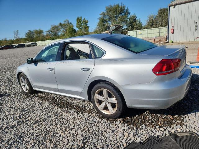 1VWAS7A35EC024457 - 2014 VOLKSWAGEN PASSAT S 银色 照片 2