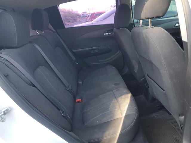 1G1JC6SG7F4183500 - 2015 CHEVROLET SONIC LT WHITE photo 10