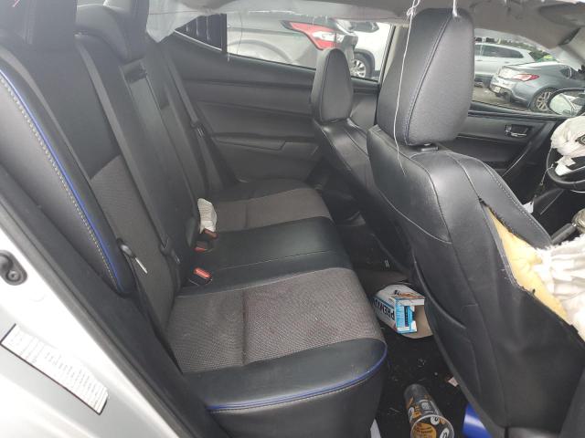 2T1BURHE9HC886256 - 2017 TOYOTA COROLLA L 银色 照片 10