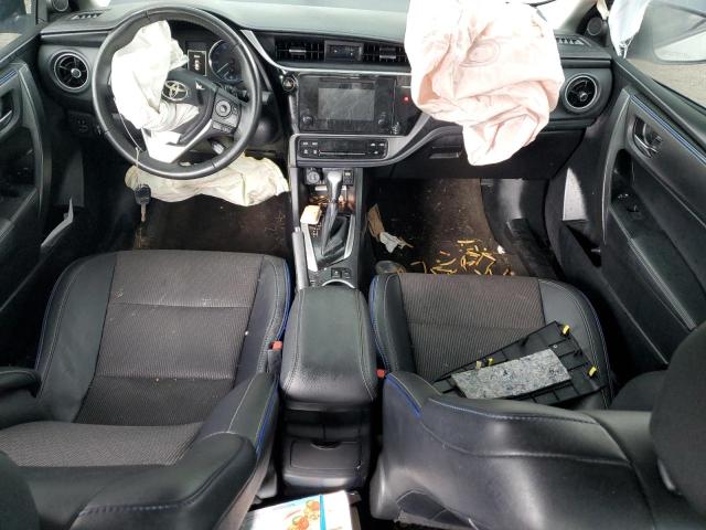 2T1BURHE9HC886256 - 2017 TOYOTA COROLLA L 银色 照片 8