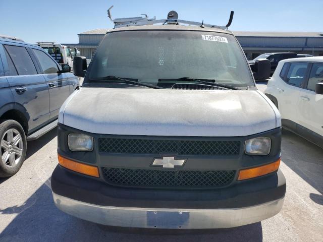 1GCWGFCB5E1114938 - 2014 CHEVROLET EXPRESS G2 WHITE photo 5