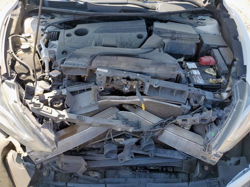 1N4AL3AP2JC477379 - 2018 NISSAN ALTIMA 2.5 თეთრი ფოტო 11