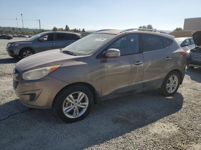 2010 HYUNDAI TUCSON GLS, 