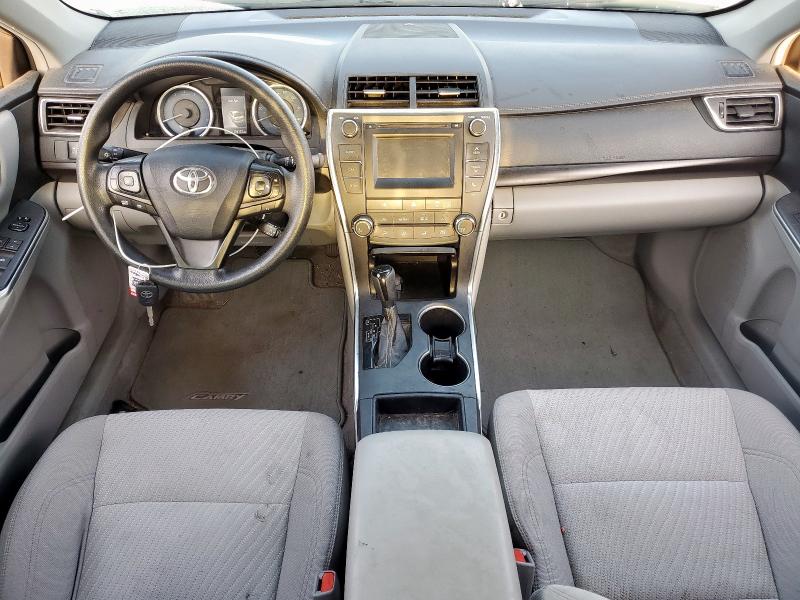 4T1BF1FK3HU805870 - 2017 TOYOTA CAMRY LE SILVER photo 8