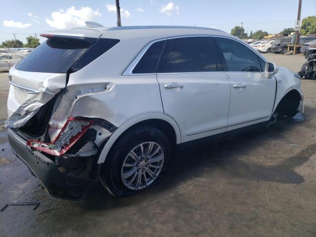 1GYKNCRS1KZ140695 - 2019 CADILLAC XT5 LUXURY WHITE photo 3