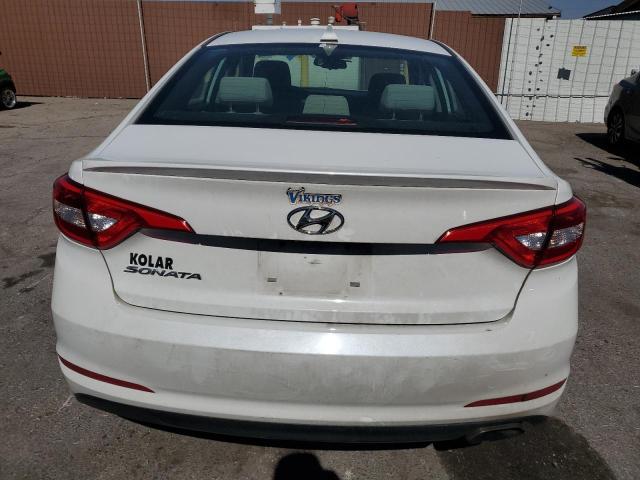 5NPE24AF0GH376088 - 2016 HYUNDAI SONATA SE WHITE photo 6