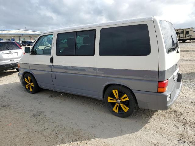 WV2KB470X3H009036 - 2003 VOLKSWAGEN EUROVAN GLS TWO TONE photo 2