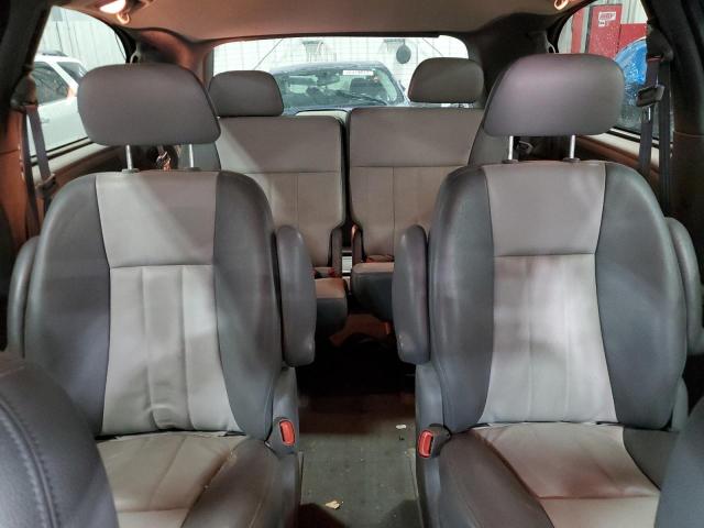 2C4GP54L14R518481 - 2004 CHRYSLER TOWN & COU TOURING SILVER photo 10