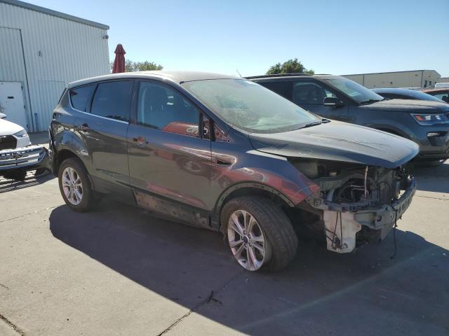 1FMCU0G92HUC89050 - 2017 FORD ESCAPE SE GRAY photo 4