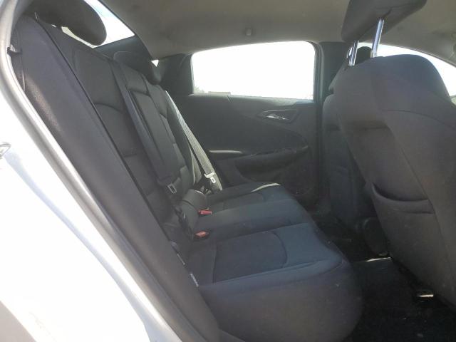 1G1ZB5STXGF278815 - 2016 CHEV MALIBU LS WHITE photo 10