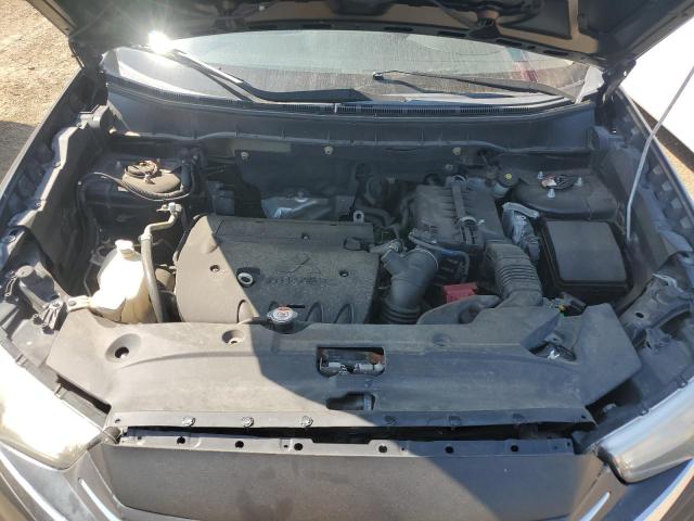 JA4AP4AU2KU013119 - 2019 MITSUBISHI OUTLANDER SE შავი ფოტო 11